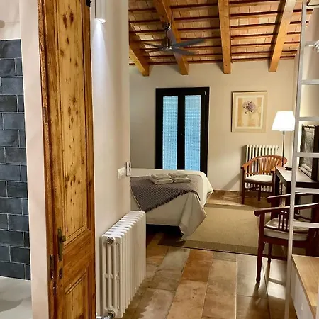 Habitación en casa particular Laindustria *