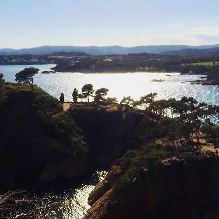 Habitación en casa particular Laindustria