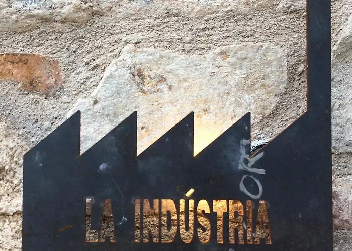 홈스테이 Laindustria 팔라모스